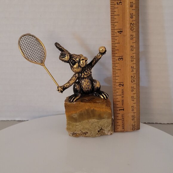 Gold Plated Rabbit Hare Playing Tennis on Petrified Wood/Agate Ron Lee 1980s - Picture 6 of 6